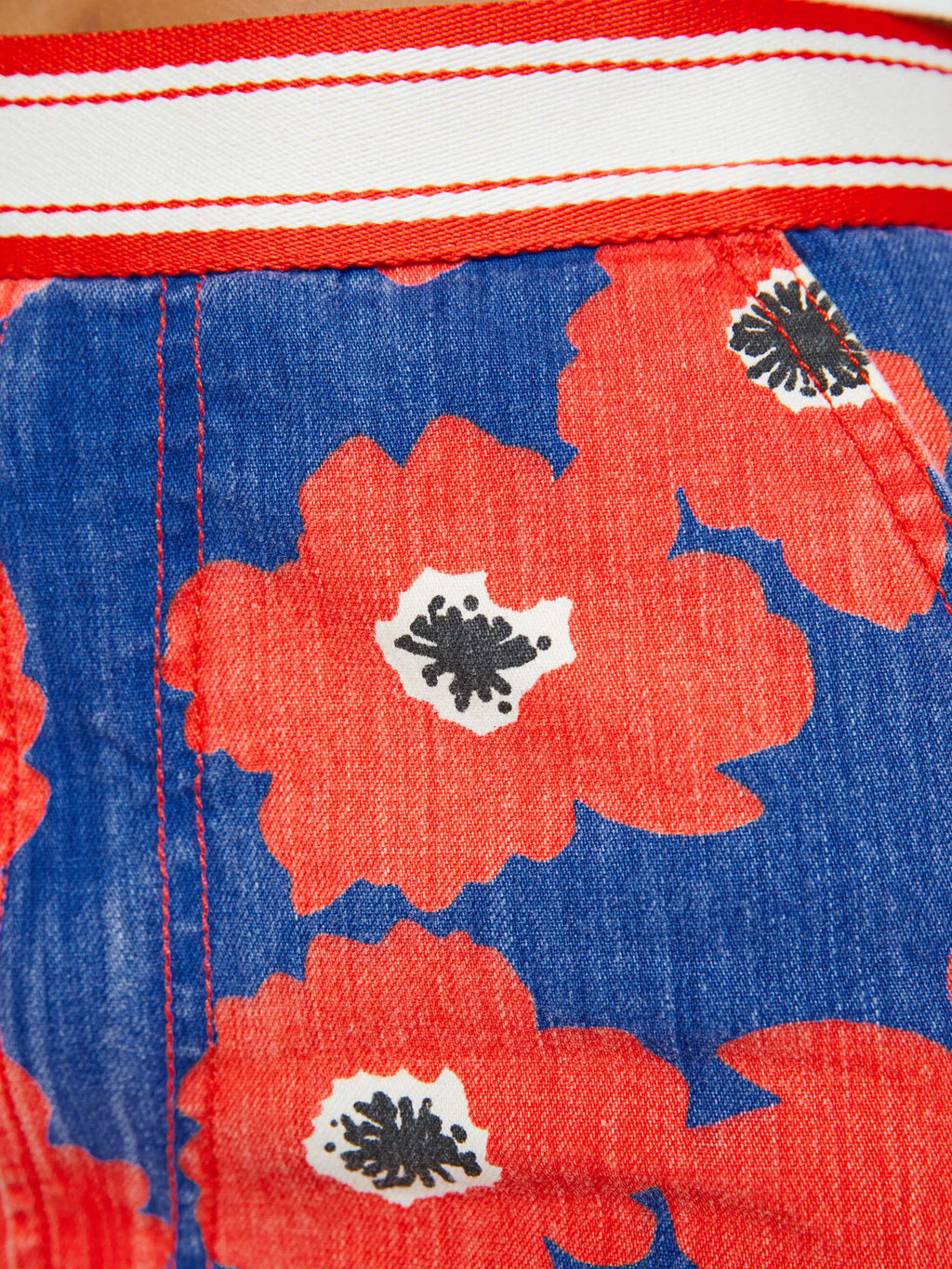 The Let It Rip Maven Sneak - Pop Art Poppies